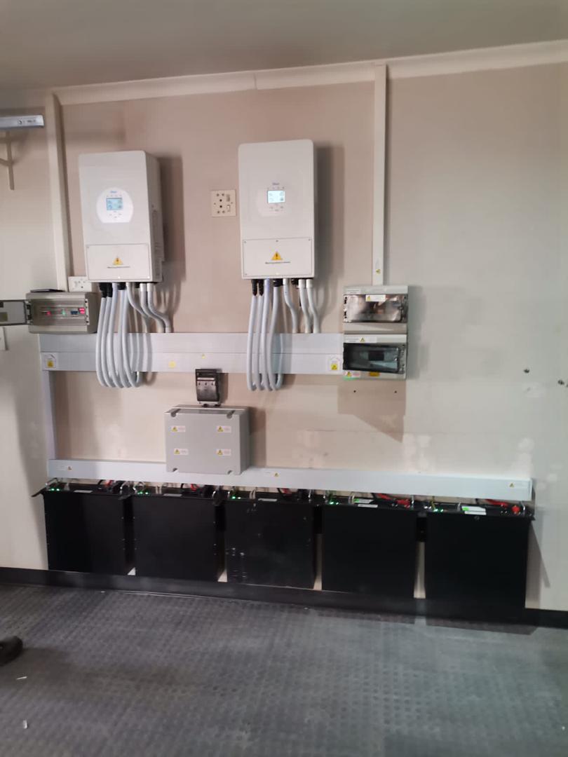 Professional inverter and battery bank installation
